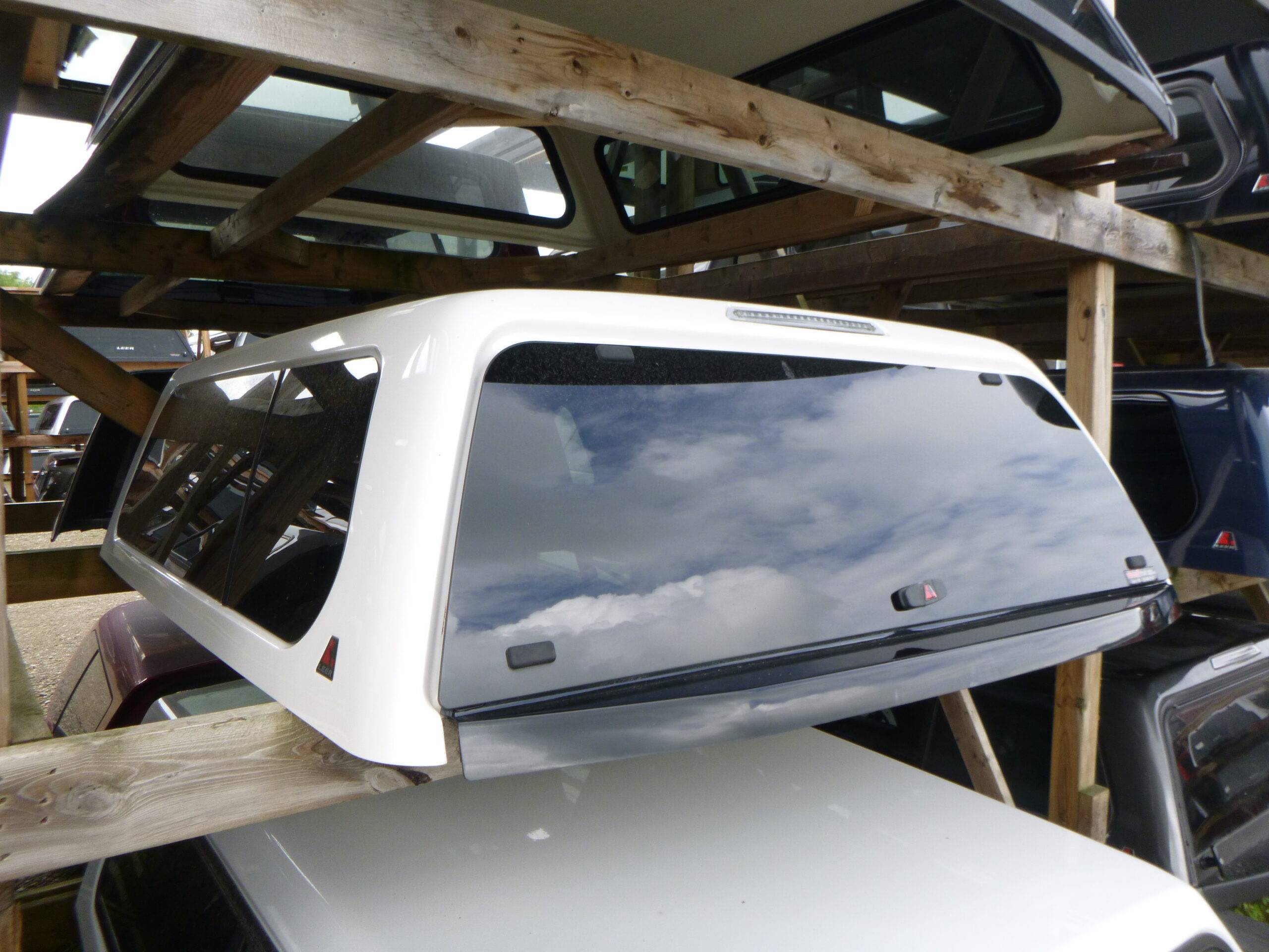 2015-2020 Ford F150 6’6 Pearl White Leer 100XL Truck Cap