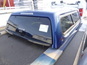 2019 – 2023 6′ Ford Ranger Leer 100XR Blue Truck Cap