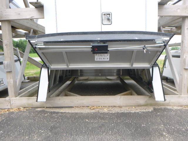 2019 – 2023 Ford Ranger 6′ White ARE Contractor Truck Cap - Image 3