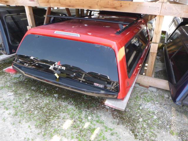 2015 – 2020 Ford F150 8′ PQ Race Red Leer 100XR Truck Cap - Image 2