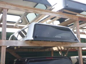 2014 – 2018 GMC Sierra or Chevrolet Silverado 6’6 GAZ Summit White Leer Legend Truck Cap