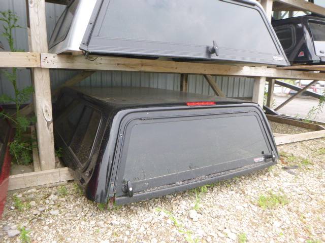 2015 – 2022 Chevrolet Colorado or GMC Canyon 6’2 Black Truck Cap - Image 2