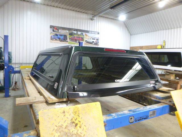 2015 – 2020 Ford F150 6’6 Forest Green Century Truck Cap