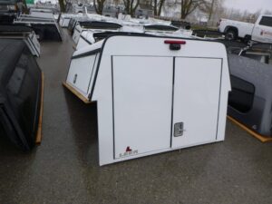 Dodge Ram 6’4 White Leer Contractor Truck Cap