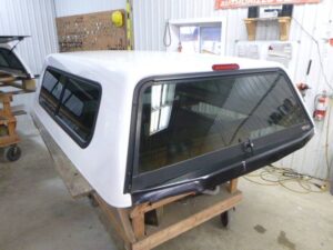 2015 – 2020 Ford F150 6’6 White Jason Truck Cap