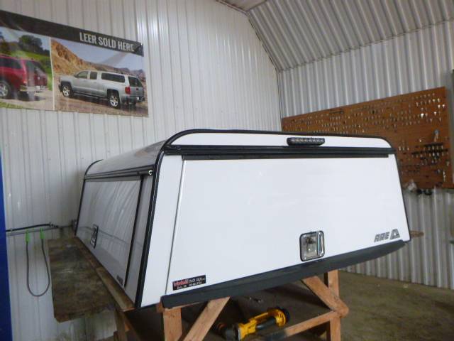 2019 – 2023 Ford Ranger 6′ White ARE Contractor Truck Cap - Image 2