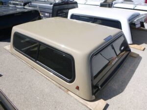 2015 – 2022 Chevrolet Colorado or GMC Canyon 6’2 GTL Tan Leer 100R Truck Cap