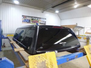 2017 – 2022 Ford Superduty F250/350/450 8′ Black Century Truck Cap