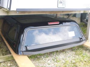 2023 – 2026 Chevrolet Colorado NEW 5’2 GBA Black Leer 100S Truck Cap