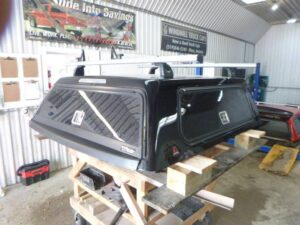 2019 – 2026 GMC Sierra 5’8 1500 GBA Black Leer 100RCC Truck Cap