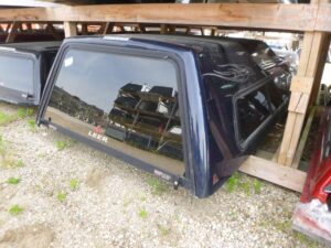 2007 – 2013 Chevrolet Silverado 8′ 403P Imperial Blue Leer122 Truck Cap