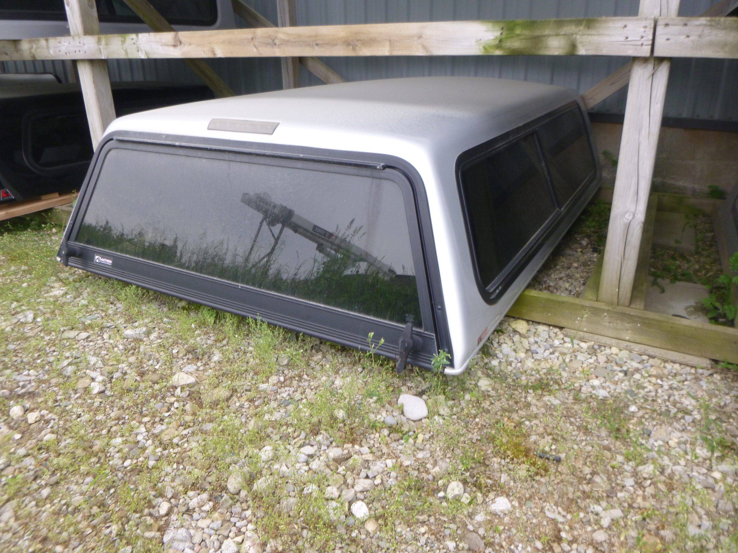 2005 – 2011 Dodge Dakota 6’7 PS2 Bright Silver Truck Cap