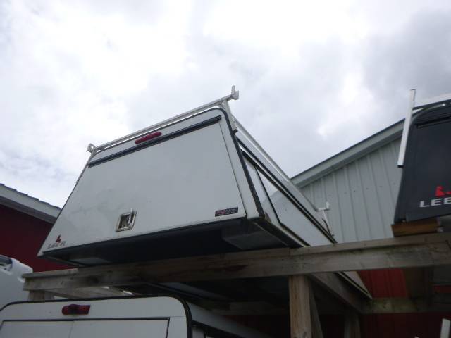 2004 – 2008 Ford F150 8′ White Leer Contractor Truck Cap - Image 2