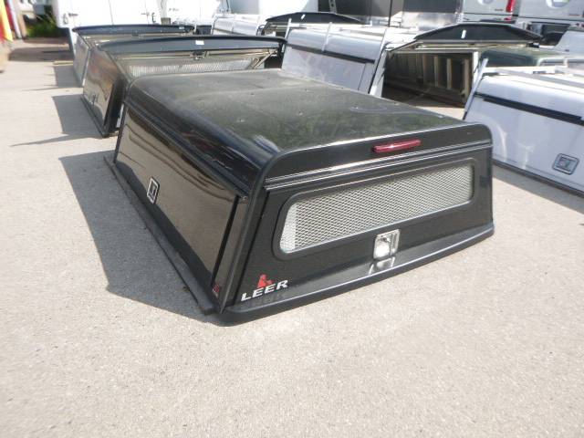 2016 – 2023 Toyota Tacoma 6’2 Onyx Black Leer Contractor Truck Cap - Image 2
