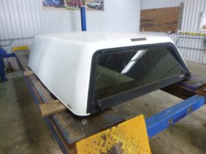 2007 – 2013 Chevrolet Silverado 6’6 50 Olympic White Truck Cap