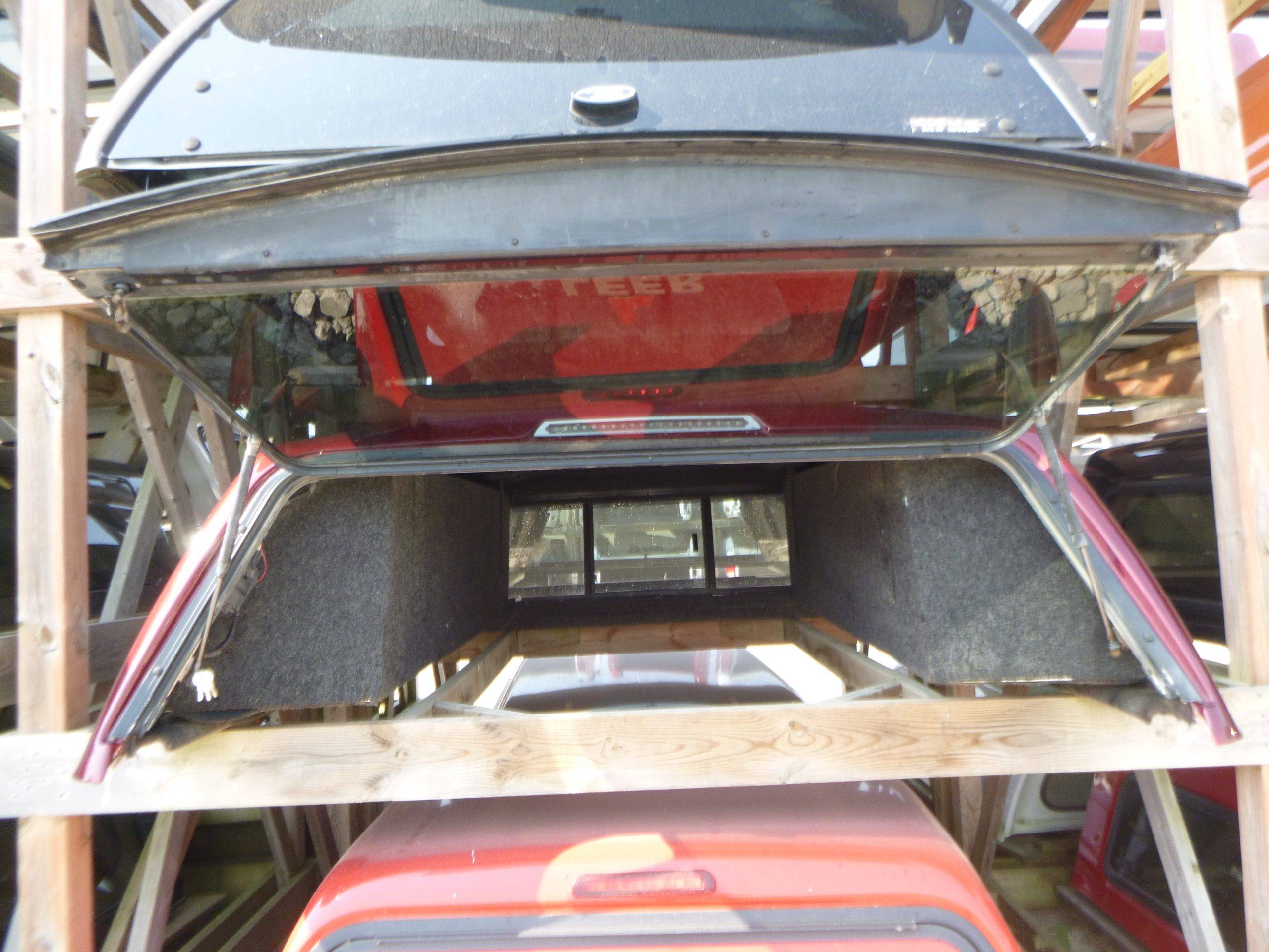 2019 – 2026 Dodge Ram 1500 New Body Style 6’4 PRV Red Leer 100RCC Truck Cap - Image 3