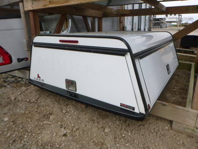 2016 – 2023 Toyota Tacoma 6’2 White Contractor Truck Cap