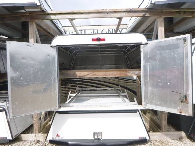 2015 – 2026 Ford F150 6’6 White Leer Contractor Truck Cap - Image 3