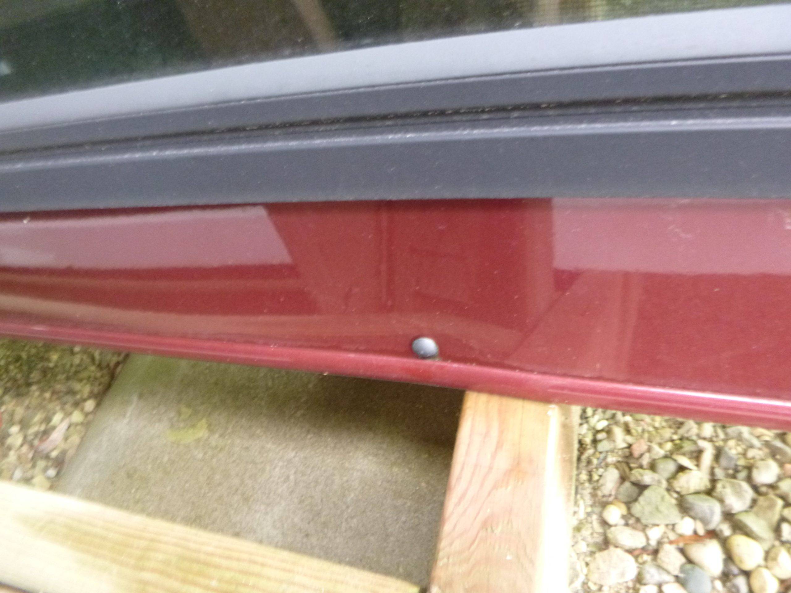 2007 – 2013 Chevrolet Silverado 8′ 66 Red Highrise Truck Cap - Image 4