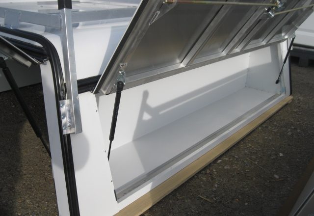 2022 – 2026 Toyota Tundra 5’6 NEW White Swiss Contractor Truck Cap - Image 4