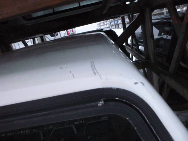 2009 – 2014 Ford F150 6’5 YZ Oxford White Fibrobec Truck Cap - Image 5