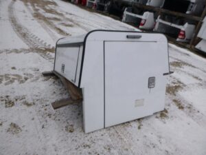 2022 – 2026 Ford Maverick 5′ White ARE Contractor Truck Cap