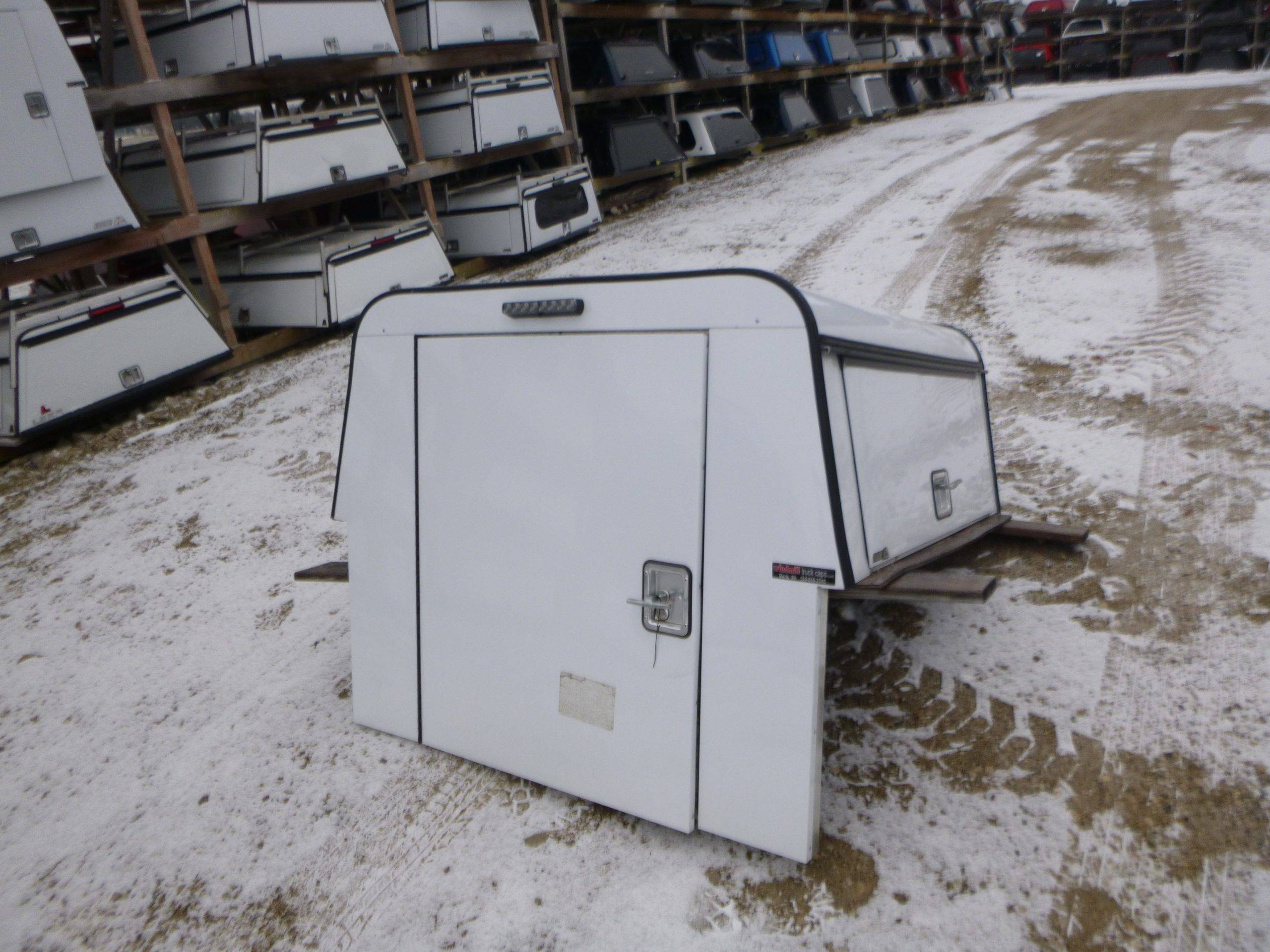 2022 – 2026 Ford Maverick 5′ White ARE Contractor Truck Cap - Image 2