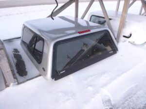 2005 – 2015 Toyota Tacoma 5’2 Silver Jason Truck Cap