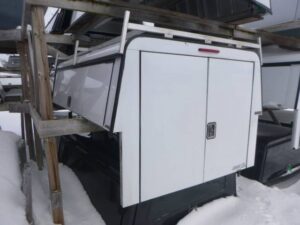 2017 – 2026 Ford Superduty F250/350/450 8′ White ARE Contractor Truck Cap