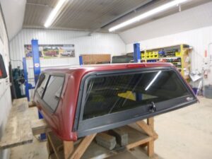 2015 – 2022 Chevrolet Colorado or GMC Canyon 6’2 Red Truck Cap