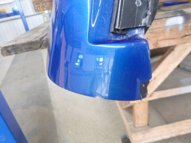 2009 – 2014 Ford F150 5’6 SZ Blue Flame Leer100R Truck Cap - Image 7