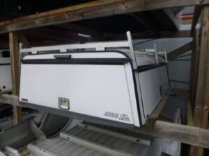 2022 – 2026 Nissan Frontier 6’2 White ARE Contractor Truck Cap