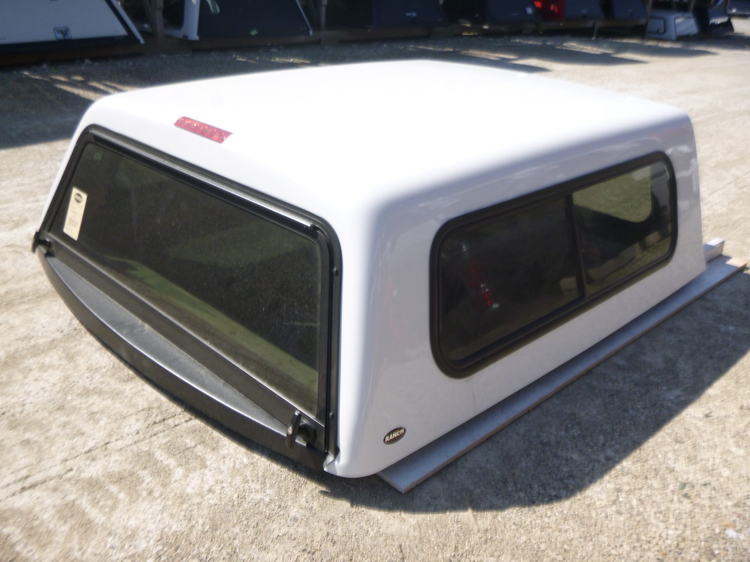 Dodge Ram NEW 6’4 PW7 White Ranch Truck Cap - Image 2