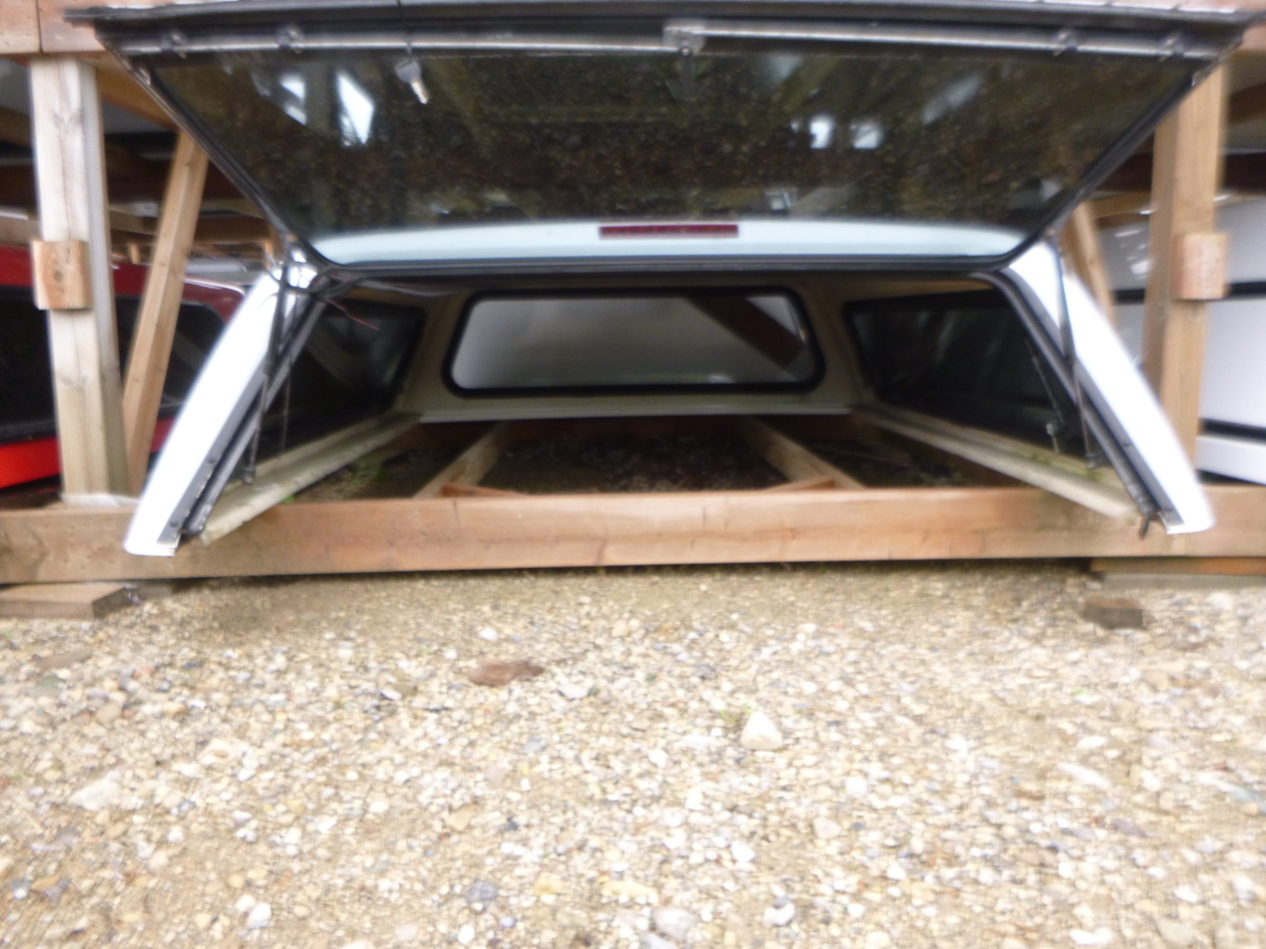 2007 – 2013 GMC Sierra 6’6 50 Olympic White ARE Truck Cap - Image 3