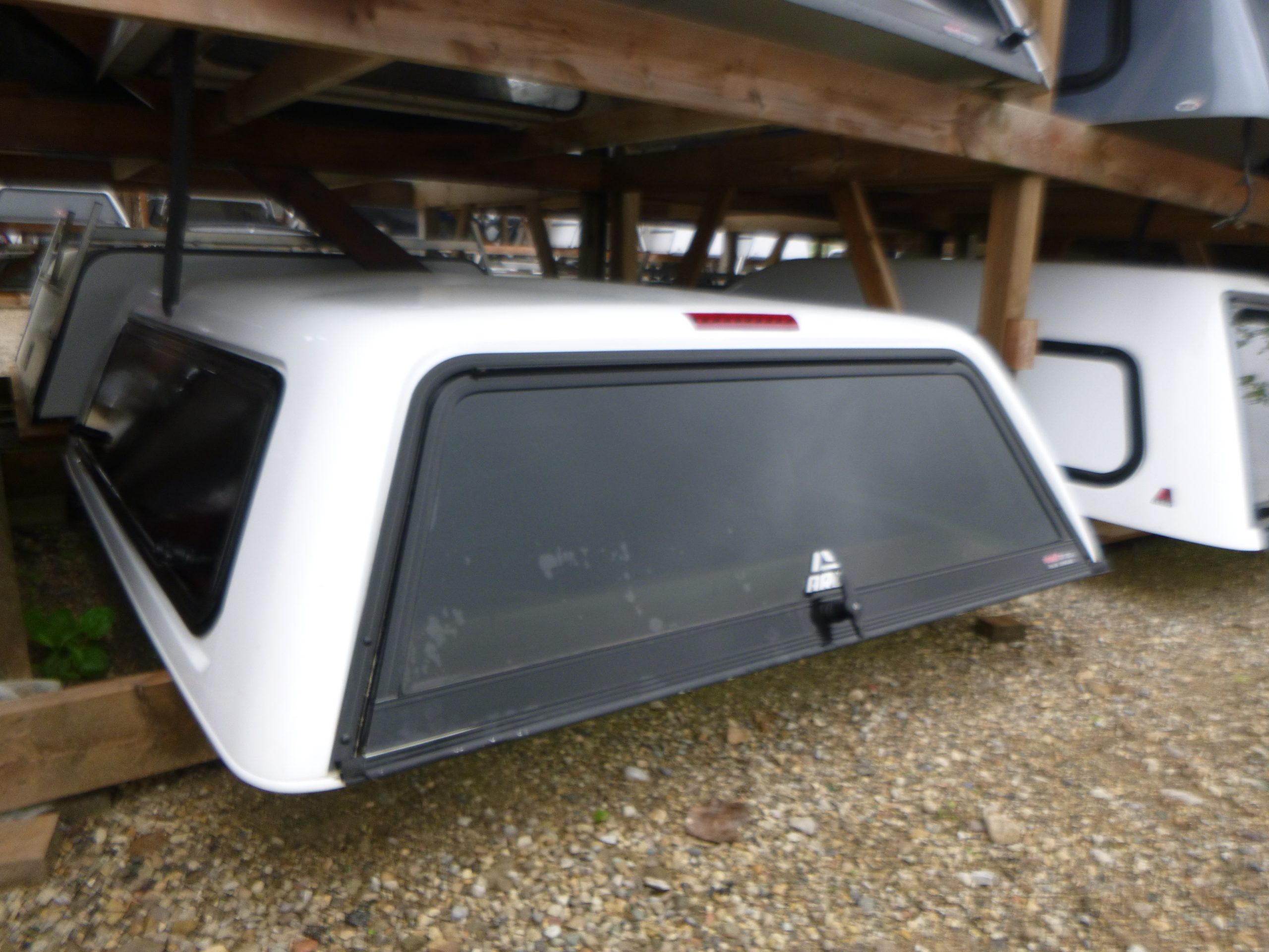 2007 – 2013 GMC Sierra 6’6 50 Olympic White ARE Truck Cap - Image 2