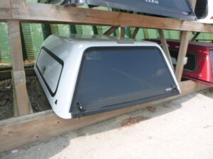 2014 – 2018 Chevrolet Silverado or GMC Sierra 6’6 GAZ White Leer180CC Truck Cap
