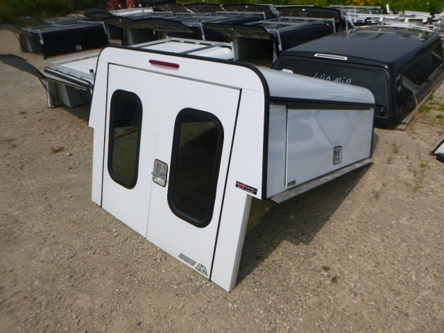 2019 – 2023 Ford Ranger 6′ White ARE Contractor Truck Cap - Image 2