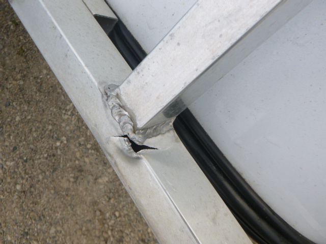 2022 – 2026 Ford Maverick 5′ White ARE Contractor Truck Cap - Image 5