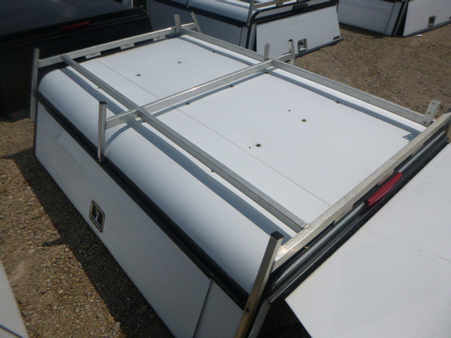 2015 – 2022 Chevrolet Colorado or GMC Canyon 6’2 White Contractor Truck Cap - Image 3