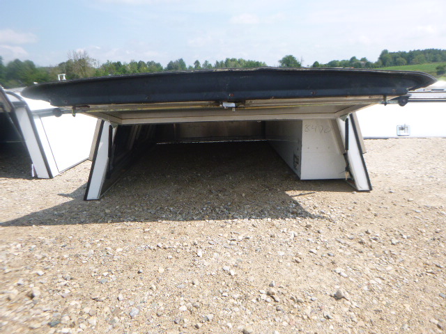 2015 – 2022 Chevrolet Colorado or GMC Canyon 6’2 White Contractor Truck Cap - Image 6