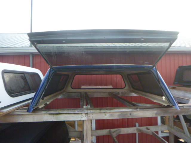 2014 – 2018 GMC Sierra or Chevrolet Silverado 6’6 Blue Truck Cap - Image 3