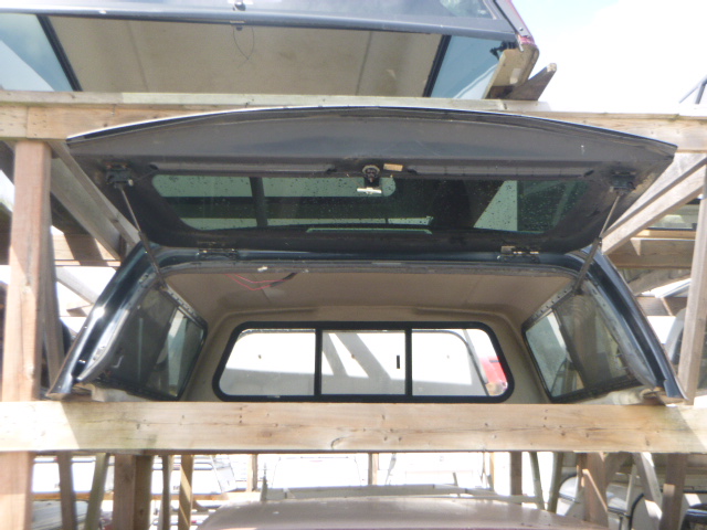2019 – 2026 Dodge Ram 1500 New Body Style 6’4 PXJ Diamond Black Leer100XR Truck Cap - Image 3