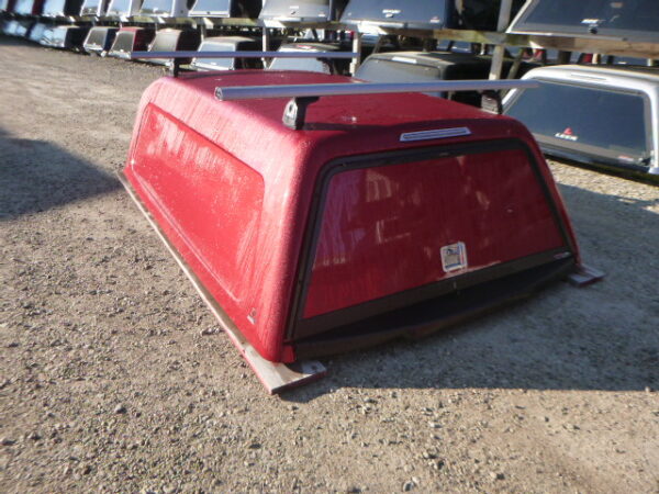 2017 – 2022 Ford Superduty F250/350/450 8′ D4 Lucid Red Leer180CC Truck Cap