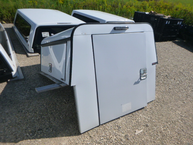 2022 – 2026 Ford Maverick 5′ White ARE Contractor Truck Cap - Image 2