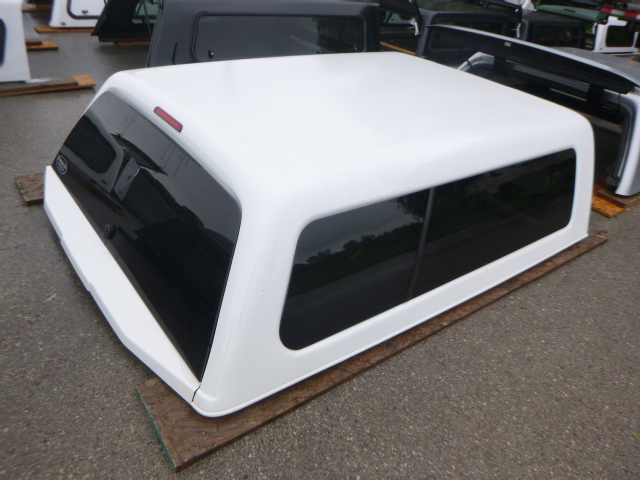 2015 – 2020 Ford F150 6’6 YZ White Ranch Icon Series Truck Cap