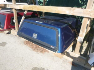 2014 – 2018 GMC Sierra or Chevrolet Silverado 6’6 G1K Blue Leer100RCC Truck Cap