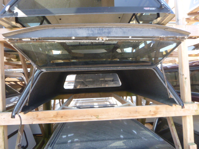 2015 – 2020 Ford F150 6’6 UH Tuxedo Black Fibrobec Truck Cap - Image 3