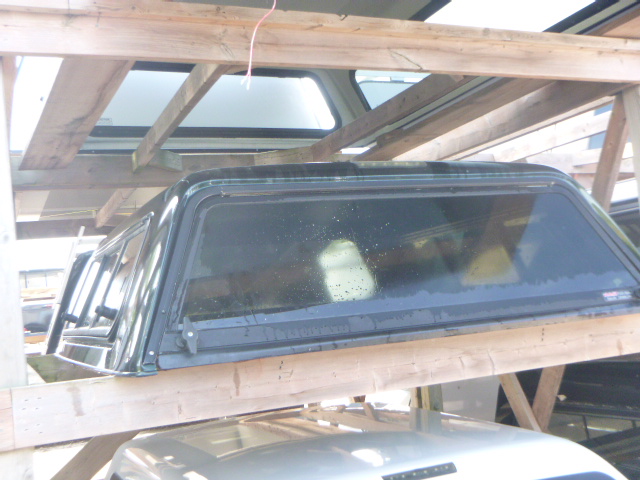 2009 – 2014 Ford F150 6’6 W6 Green Gem2 ARE Truck Cap