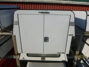 2019 – 2026 Chevrolet Silverado or GMC Sierra 1500 6’6 White ARE Contractor Truck Cap