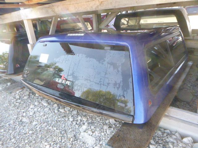 Dodge Ram 6’4 PCL Blue Streak CREW Cab Leer 100XR Truck Cap - Image 2